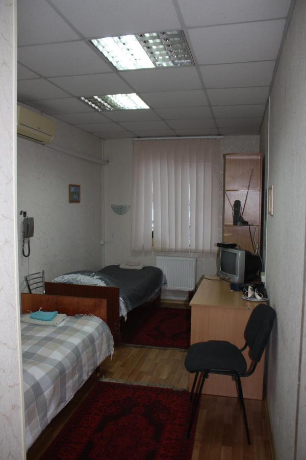 Motel Pid Strihoyu Kremenchuk Exterior photo